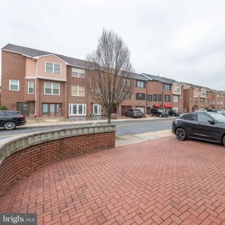 Image 4 - 3222 South Sydenham Street, Philadelphia, PA 19145, USA - House for sale