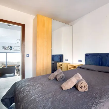 Rent this 2 bed house on Caleta de Fuste in Avenida Quinta, 35610 Antigua