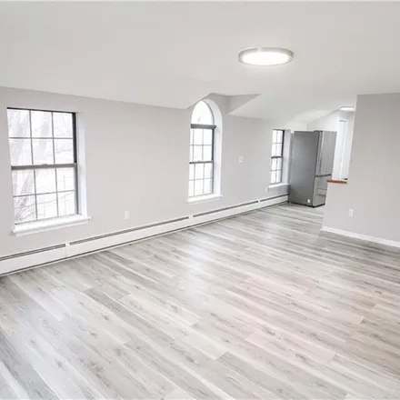 Image 6 - 111 Huyshope Avenue, Hartford, CT 06106, USA - Apartment for rent