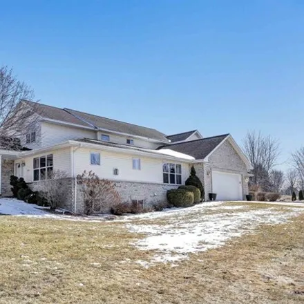 Image 2 - 892 Krause Road, Howard, WI 54313, USA - House for sale