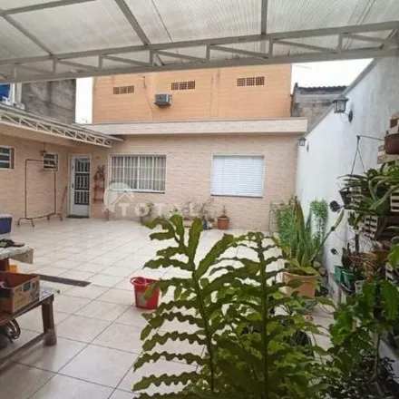 Buy this 2 bed house on Rua Carlos Spera in Jardim Sonia Maria, Mauá - SP