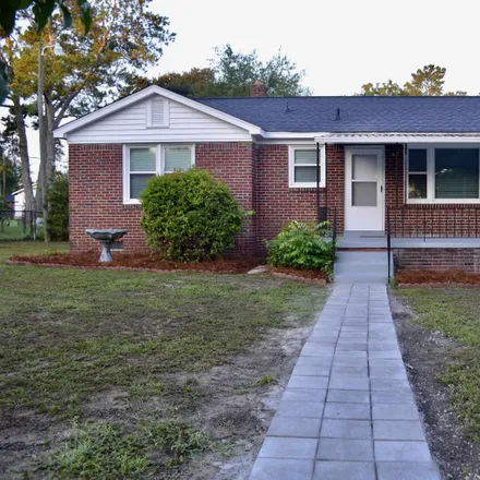 Buy this 3 bed house on 617 Holland Circle in West Columbia, SC 29169