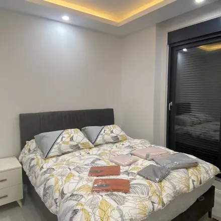Rent this 1 bed apartment on 07260 Aksu