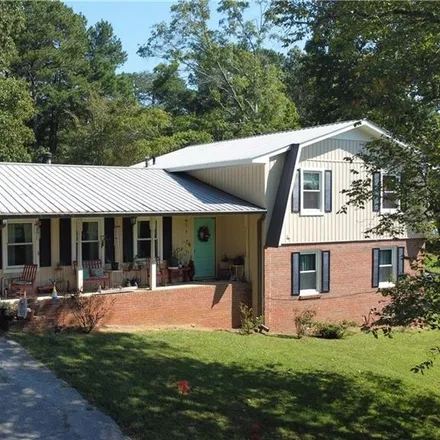 Buy this 5 bed house on 301 Briarwood Drive in Calhoun, GA 30701