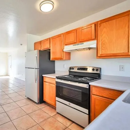 Image 5 - 9946 West Lynx Drive, Arizona City, Pinal County, AZ 85123, USA - Apartment for rent