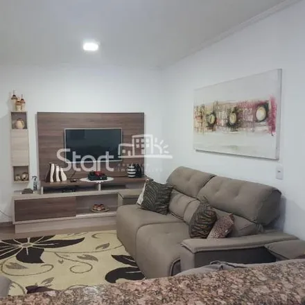 Buy this 6 bed house on Rua Marcus Pereira in Campinas, Campinas - SP