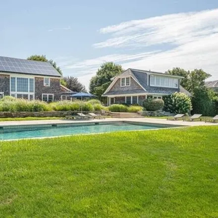 Rent this 6 bed house on 940 Deerfield Road in Water Mill, Suffolk County