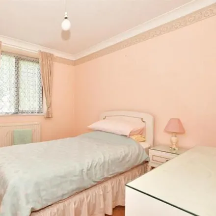 Image 7 - Picture Perfect, 14 Epple Bay Avenue, Birchington, CT7 9HT, United Kingdom - Apartment for sale