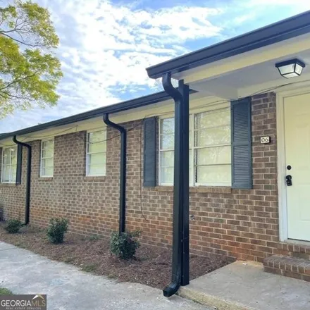 Rent this 2 bed apartment on Moore School in Cabin Creek Drive, Griffin