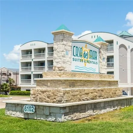 Buy this 1 bed condo on 61st Street in Galveston, TX 77551