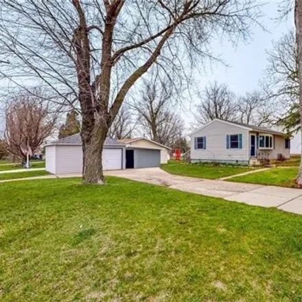 Image 6 - 188 2nd Street Northwest, Dodge Center, Dodge County, MN 55927, USA - House for sale
