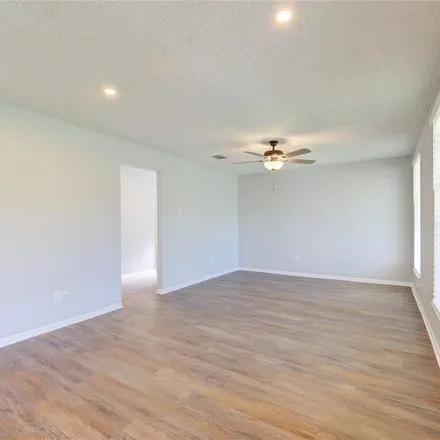 Image 4 - 12254 Alston Drive, Meadows Place, Fort Bend County, TX 77477, USA - Apartment for rent