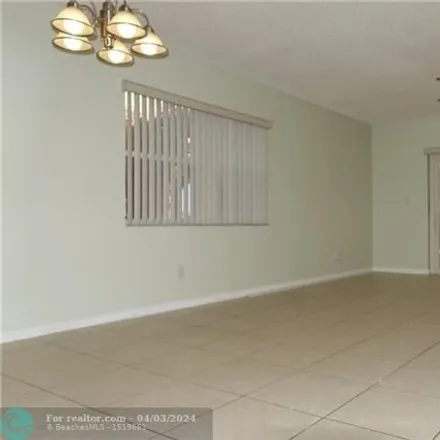 Image 6 - 6830 Sienna Club Drive, Lauderhill, FL 33319, USA - Townhouse for rent
