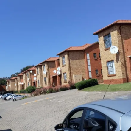 Image 2 - Roodepoort, Quellerina, GT, ZA - Townhouse for rent