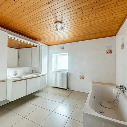 Rent this 3 bed apartment on Rue Jules Hoebeke 19 in 6210 Frasnes-lez-Gosselies, Belgium