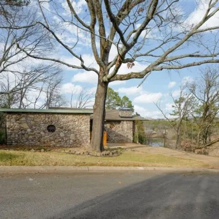 Image 2 - 4 Flintwood Dr, Little Rock, Arkansas, 72227 - House for sale