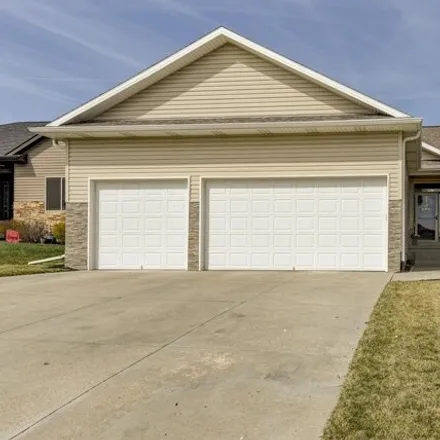 Buy this 5 bed house on 9609 White Pine Road in Lincoln, NE 68505