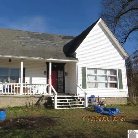 Buy this 3 bed house on 267 Elm Street in Bardwell, Carlisle County