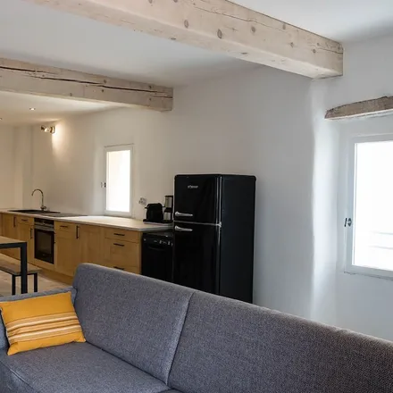 Rent this 3 bed condo on 66400 Céret