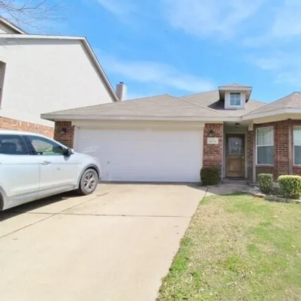 Rent this 3 bed house on 1628 Wildflower Drive in Waxahachie, TX 75165