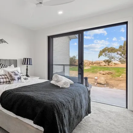 Rent this 5 bed house on Jindabyne NSW 2627