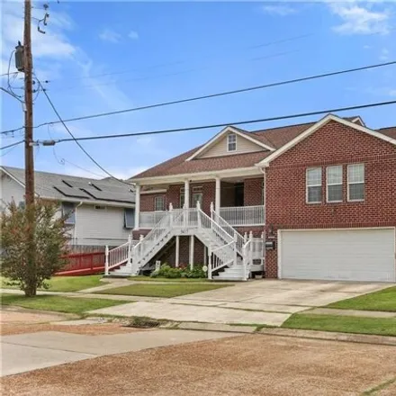 Image 2 - 5417 Music Street, New Orleans, LA 70122, USA - House for sale