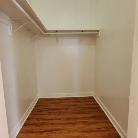 Image 3 - 867 Gramercy Drive, Los Angeles, CA 90005, USA - Apartment for rent