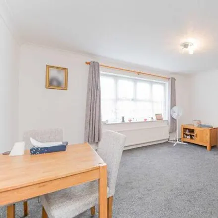 Buy this 1 bed apartment on Delivery Office in Abbs Cross Gardens, London