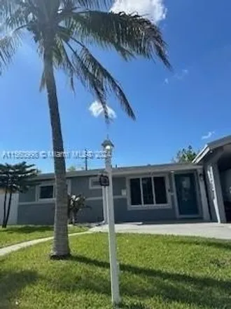 Image 1 - 3364 Northwest 34th Street, Lauderdale Lakes, FL 33309, USA - House for sale