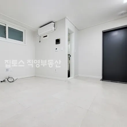 Image 1 - 서울특별시 동작구 사당동 240-6 - Apartment for rent