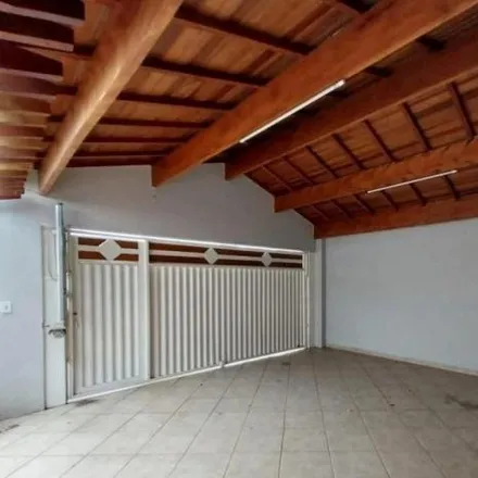 Buy this 2 bed house on Rua Helena Sales in Jardim Caxambu, Piracicaba - SP