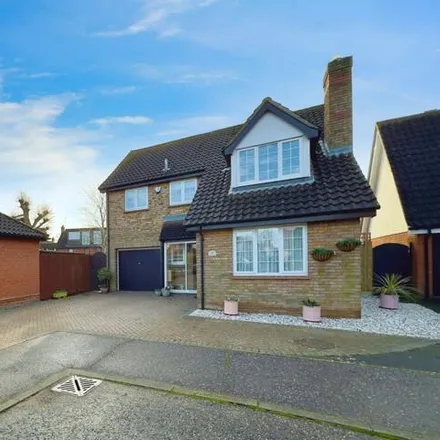 Image 4 - Bowls Green, Canterbury Way, Chelmsford, CM1 2PR, United Kingdom - House for sale