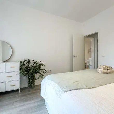 Rent this 2 bed apartment on Avinguda Meridiana in 96, 08018 Barcelona