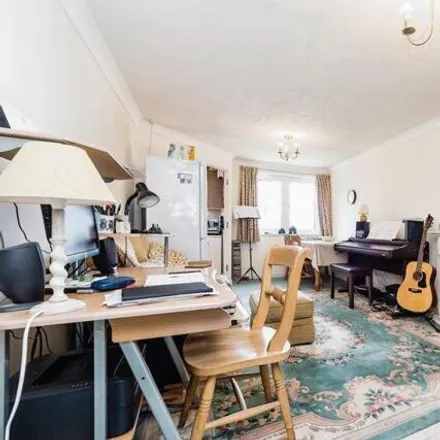 Buy this 1 bed apartment on Heron Court in Morland Road, London