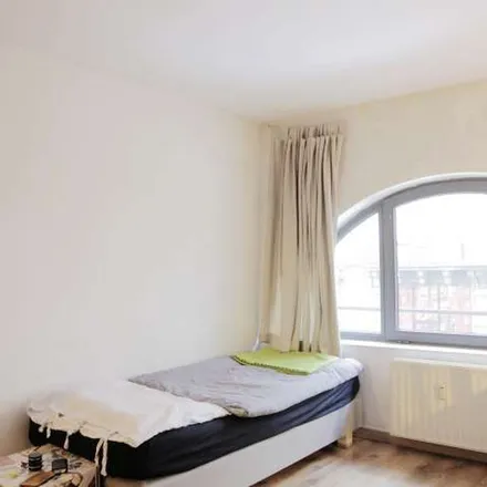Rent this 7 bed apartment on Rue Antoine Dansaert - Antoine Dansaertstraat 15 in 1000 Brussels, Belgium
