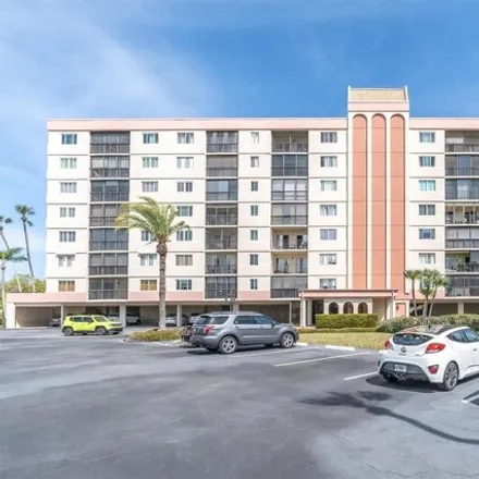 Rent this 2 bed condo on unnamed road in Clearwater, FL 34624