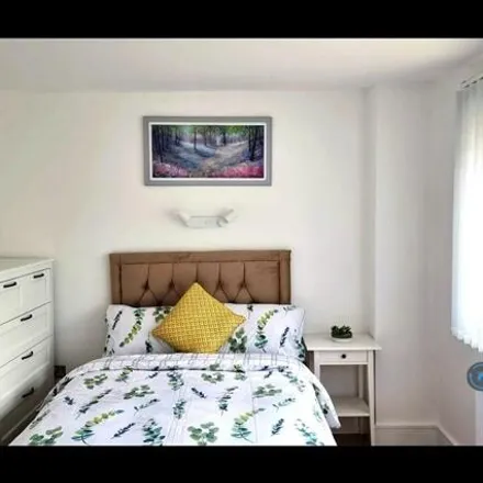 Rent this 1 bed house on Ashford Road in Ashford, TW17 0SU