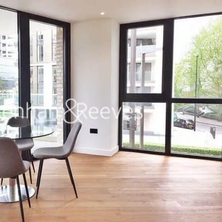 Image 9 - Emery Wharf, The Highway, St. George in the East, London, E1W 2AQ, United Kingdom - Room for rent