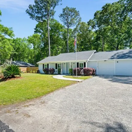 Buy this 3 bed house on 10 Red Tip Road in Attaway, Beaufort County