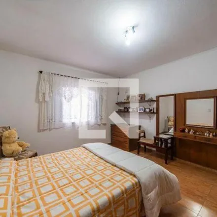 Buy this 3 bed house on Rua Coelho Neto in Jardim Stella, Santo André - SP
