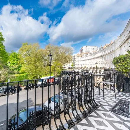 Rent this 2 bed apartment on Royal Crescent Gardens in Royal Crescent, London