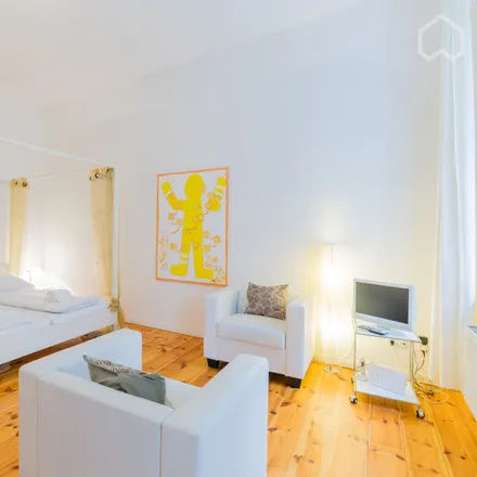 Rent this 1 bed apartment on Wisbyer Straße 5 in 10439 Berlin, Germany