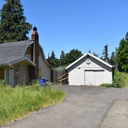 Buy this 2 bed house on 13331 SE Bush St in Portland, Oregon