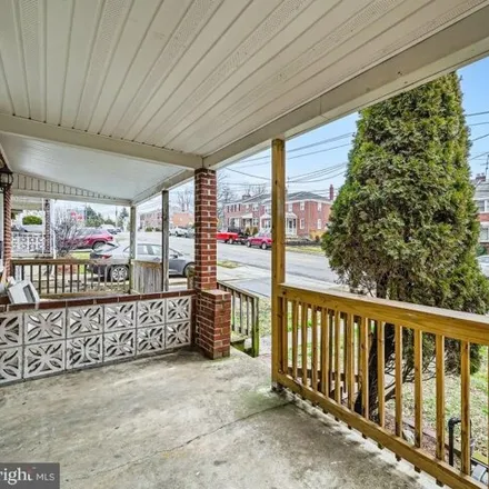 Image 5 - 8612 Oakleigh Road, Parkville, MD 21234, USA - Townhouse for sale