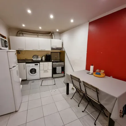 Rent this studio apartment on Rua da Bela Vista à Graça 124 in 126, 1170-054 Lisbon