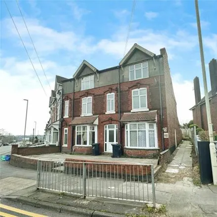 Rent this 3 bed house on Gammage Street in Dixons Green, DY2 8UR