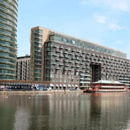 Image 9 - Baltimore Wharf, Cubitt Town, London, E14 9ET, United Kingdom - Apartment for rent