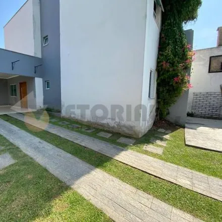 Buy this 4 bed house on Rua 19 in Golfinhos, Caraguatatuba - SP