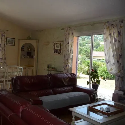 Rent this 3 bed house on Chemin de Provence in 06530 Le Tignet, France