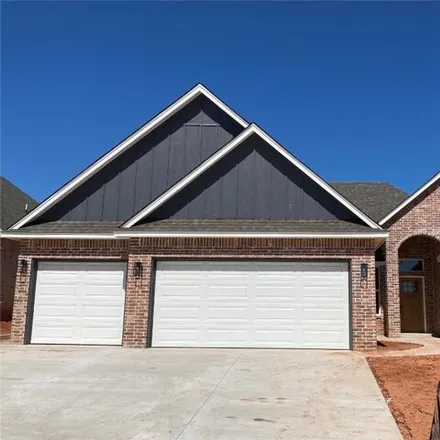 Image 1 - 3541 Southwest 44th Street, Oklahoma City, OK 73179, USA - House for sale